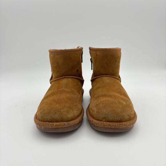 Koolaburra by Ugg Kid's Kooli Mini Suede Boots Youth 2 - Picture 2 of 13
